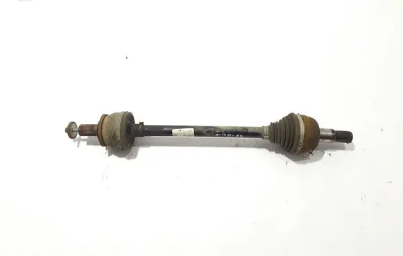 Rear driveshaft