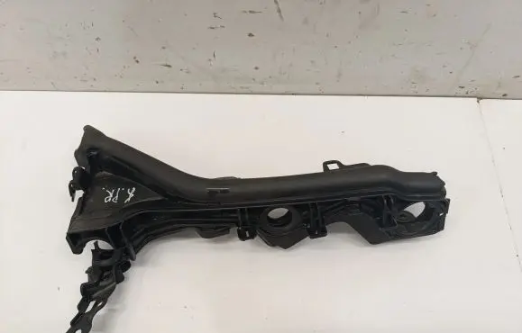 Mercedes-Benz E W214 Other engine bay part A2148311800