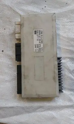 BMW 5 E39 Comfort/convenience module 61358376693 B37710