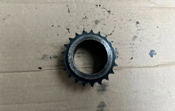 Renault Trafic III (X82) Crankshaft pulley R9MRENAULT