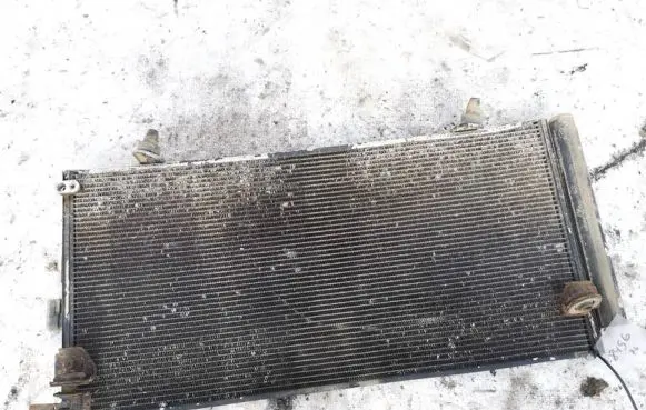 Subaru Legacy A/C cooling radiator (condenser)