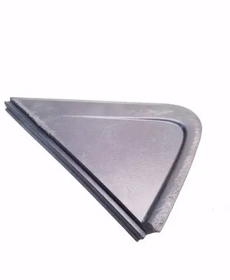 Rear fender molding trim