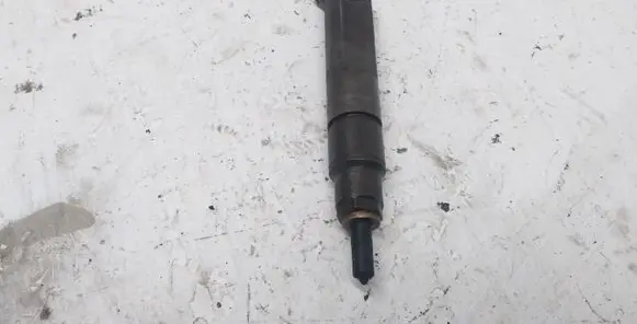 Ford Galaxy Fuel injector 028130201G