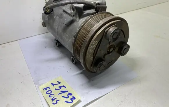 Ford Focus Air conditioning (A/C) compressor (pump) 3M5H19D629KD