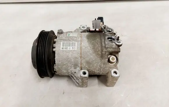 KIA Soul Air conditioning (A/C) compressor (pump) F500-FG8CA07