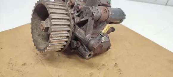 Renault Scenic III - Grand scenic III Fuel injection high pressure pump 167000938R A2C53252602 5WS40565