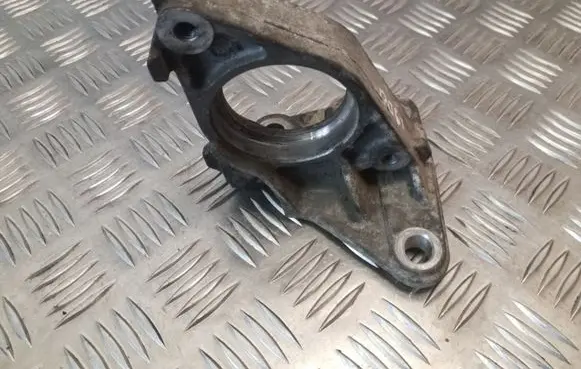 Nissan Primera Driveshaft support bearing bracket 8200187544