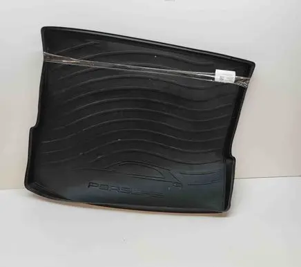 Porsche Macan (95B) Trunk/boot floor carpet liner 95B04480017