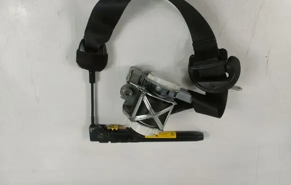 Peugeot 3008 I Front seatbelt 34154286A