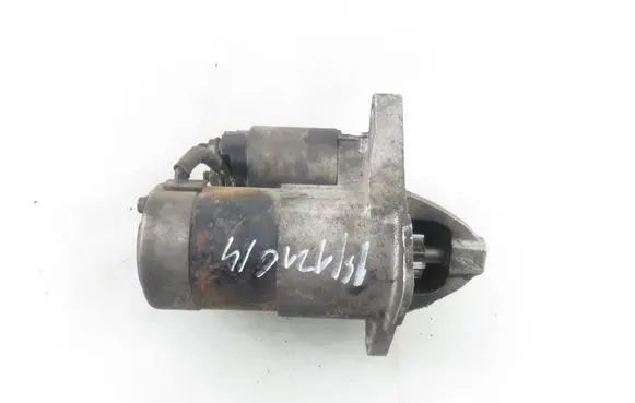 Mazda 626 Starter motor M000T82281 FP5018400
