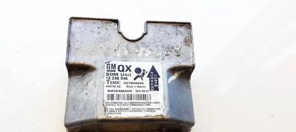 Opel Zafira B Airbag control unit/module 13246046 327963935