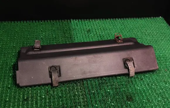 Other engine bay part