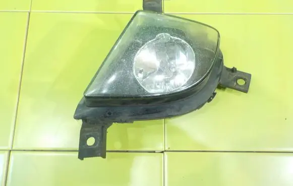 BMW 3 E90 E91 Front fog light 17003701 ZP38