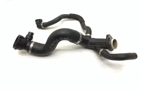 BMW 5 G30 G31 Engine coolant pipe/hose 7507146