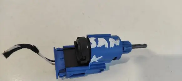 Clutch pedal sensor