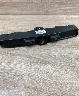 Opel Astra G Hazard light switch 13100107 03758070