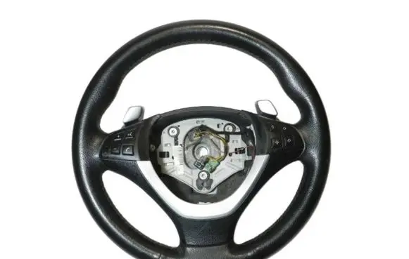 BMW X6 E71 Steering wheel 6786704 3385E711