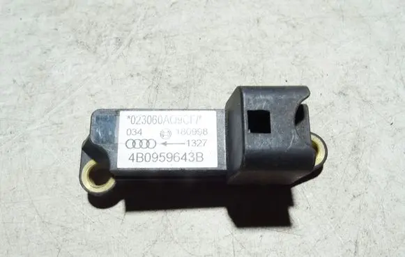 Audi A6 S6 C5 4B Airbag deployment crash/impact sensor 4B0959643B