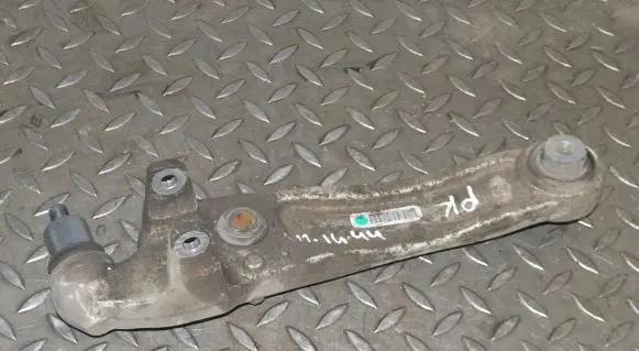 Front lower control arm/wishbone