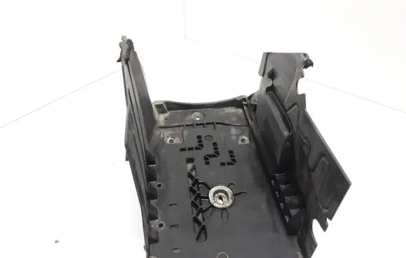Volvo V70 Battery box tray 31201040