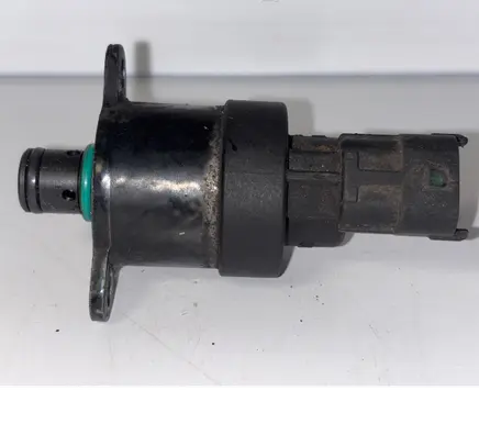 Volvo V70 Fuel pressure sensor 0928400548