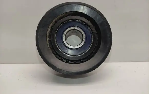 Dodge Challenger Belt tensioner pulley 050479385