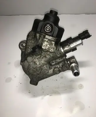 Hyundai Santa Fe Fuel injection high pressure pump 0445010511 331002F000