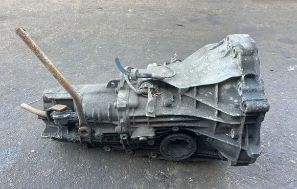 Volkswagen PASSAT B5 Manual 5 speed gearbox 