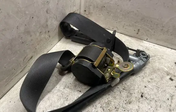 Renault Scenic II - Grand scenic II Front seatbelt 8200309209