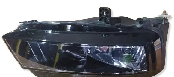 Volkswagen Golf VII Front fog light 5G0941662D 1ND011223