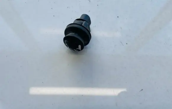 Volkswagen Golf III Front door sensor 1h0947563a