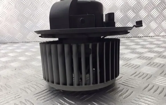 Alfa Romeo 159 Front door blower motor 52407597