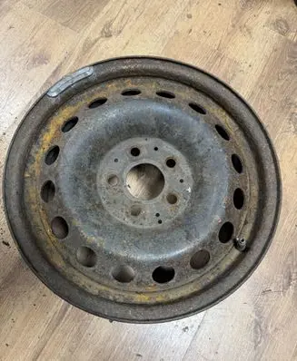 Mercedes-Benz Vito Viano W639 R16 spare wheel 