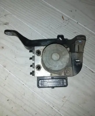 Opel Insignia B ABS Pump 333666362