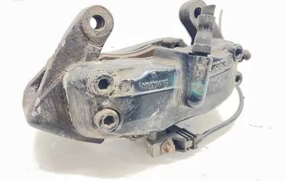 Mercedes-Benz E W211 Front brake caliper 20704704