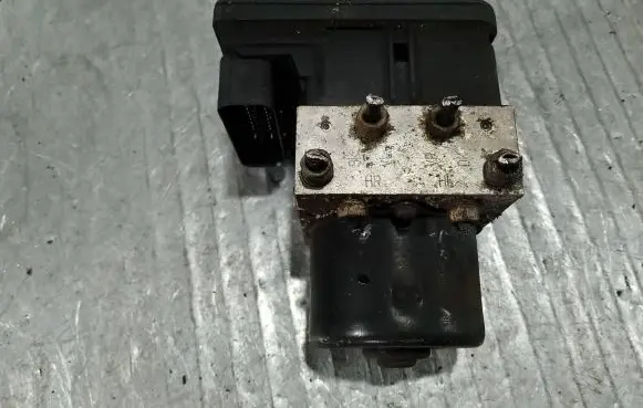 Opel Zafira B ABS Pump 13235025