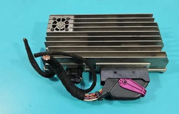 Audi A5 8T 8F Sound amplifier 8T0035223M IMPRK1536382