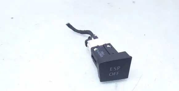 Volkswagen PASSAT B6 ESP (stability program) switch 3C0927117C 17608