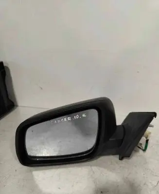 Mitsubishi Lancer VIII Front door electric wing mirror E13021370 021369