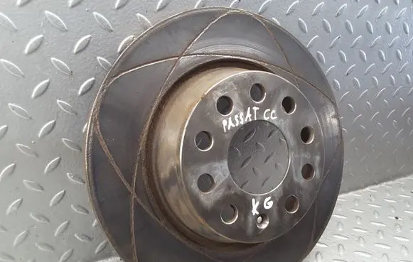 Volkswagen PASSAT CC Rear brake disc 1K0615601AD