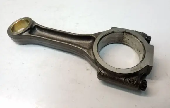 Volkswagen Jetta VI Connecting rod/conrod 034131011