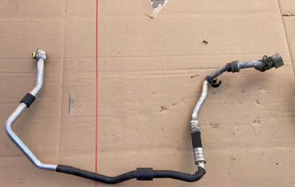 Audi Q7 4L Air intake hose/pipe 7L6820017B