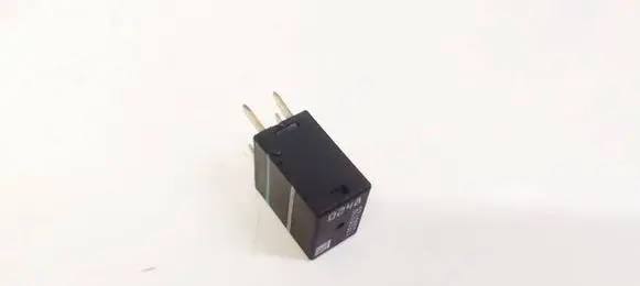 Opel Insignia A Other relay 13500113