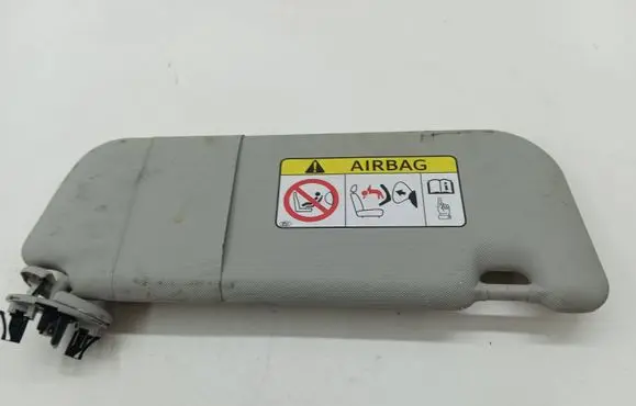 Toyota Avensis T270 Sun visor
