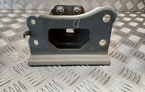 Toyota Corolla Verso E121 Front bumper shock/impact absorber 
