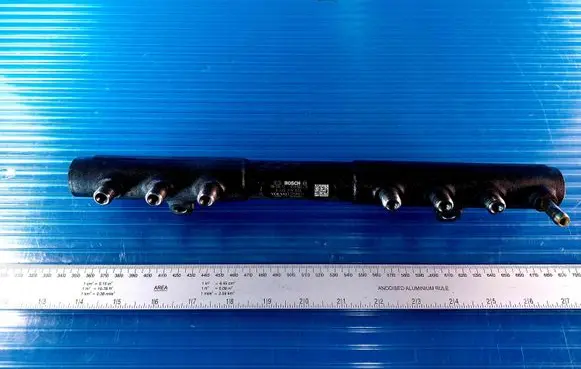 Volvo V70 Fuel main line pipe 0445215023 080517 31259011