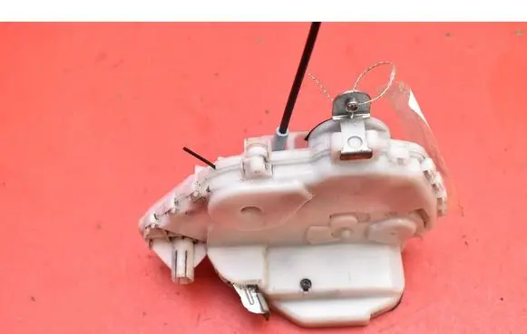 Honda Civic Front door lock