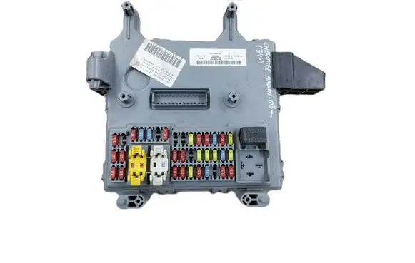 Jeep Cherokee III KJ Fuse module 56009987AF