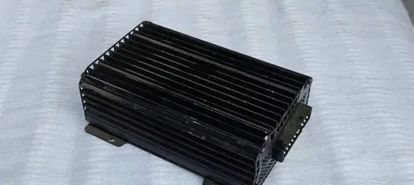 Porsche 911 991 Sound amplifier 99664533101 6600KF025010639 25010639