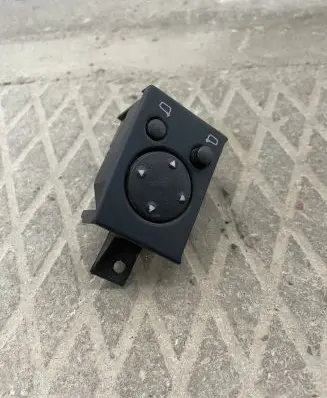 Audi A6 S6 C4 4A Wing mirror switch 4A0959565 03838201